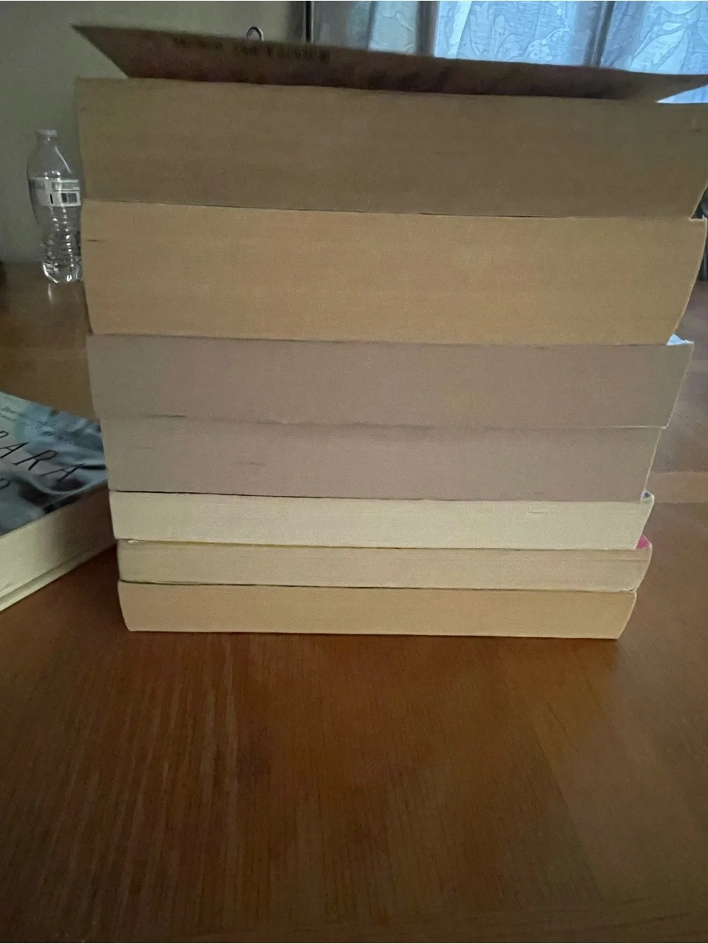 Books - Picture 5 of 5